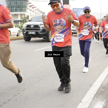 Runner Photo 5975338