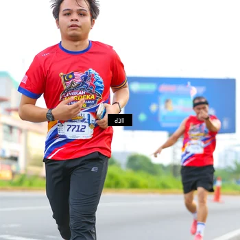 Runner Photo 5975460
