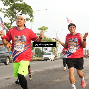 Runner Photo 5975468