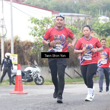 Runner Photo 5975528