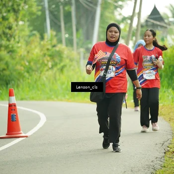 Runner Photo 5975541