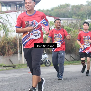 Runner Photo 5975643