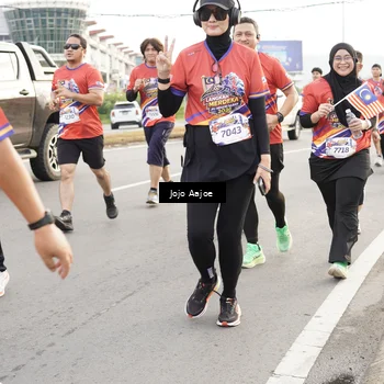Runner Photo 5975718