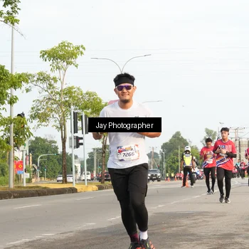 Runner Photo 5975856
