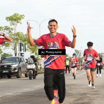 Runner Photo 5975859