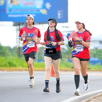 Runner Photo 5975863