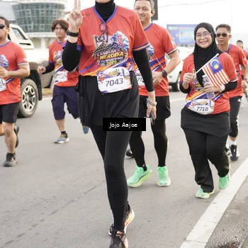 Runner Photo 5975865