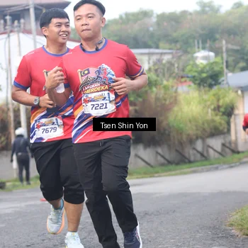 Runner Photo 5975920