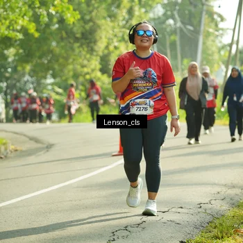 Runner Photo 5975985