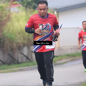 Runner Photo 5975987