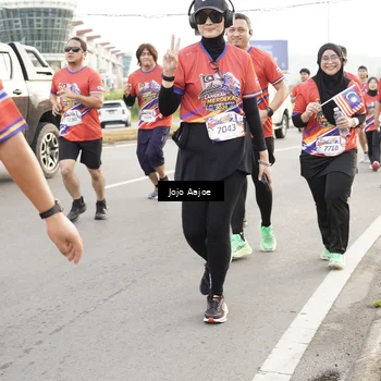 Runner Photo 5975994