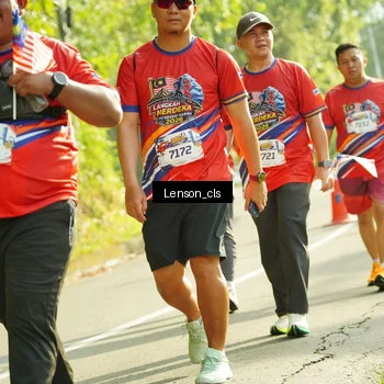 Runner Photo 5976036
