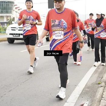 Runner Photo 5976045