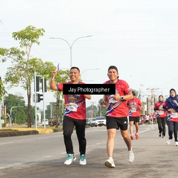 Runner Photo 5976094