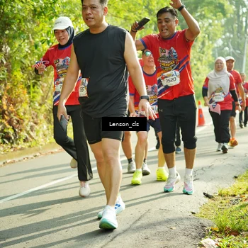 Runner Photo 5976122