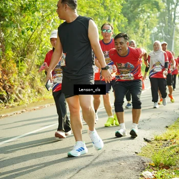 Runner Photo 5976146