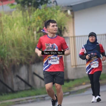 Runner Photo 5976204