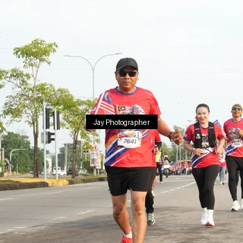 Runner Photo 5976218