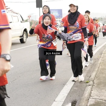 Runner Photo 5976221