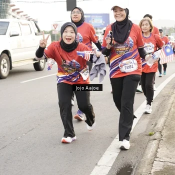 Runner Photo 5976229