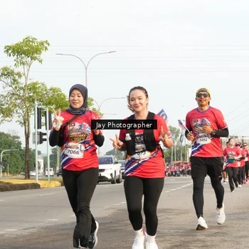 Runner Photo 5976230