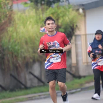 Runner Photo 5976231