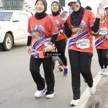 Runner Photo 5976353