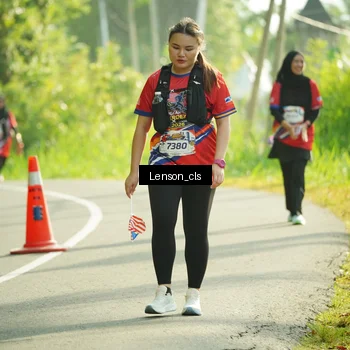 Runner Photo 5976384