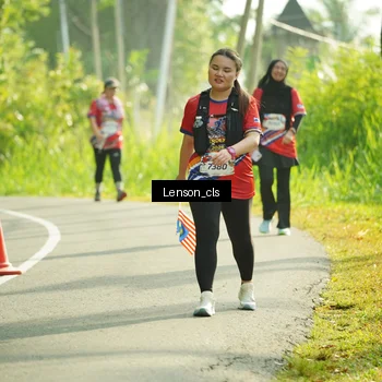 Runner Photo 5976388