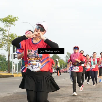 Runner Photo 5976456