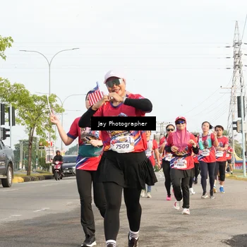 Runner Photo 5976474