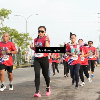 Runner Photo 5976544
