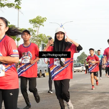 Runner Photo 5976578