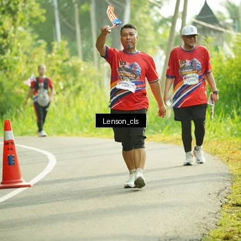 Runner Photo 5976587
