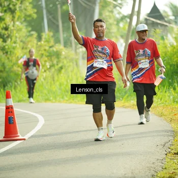 Runner Photo 5976596