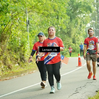 Runner Photo 5976659