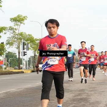 Runner Photo 5976692