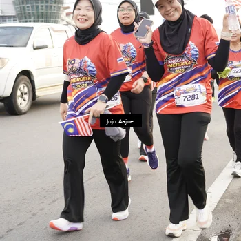 Runner Photo 5976725
