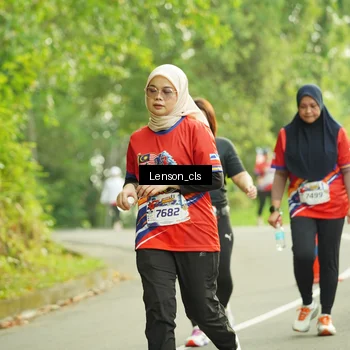 Runner Photo 5976726