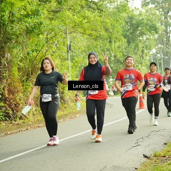 Runner Photo 5976742