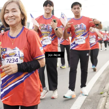 Runner Photo 5976754