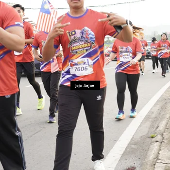Runner Photo 5976776