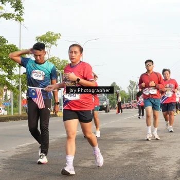 Runner Photo 5976831