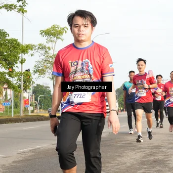 Runner Photo 5976849