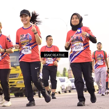 Runner Photo 5976855