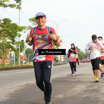 Runner Photo 5977029