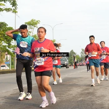 Runner Photo 5977083