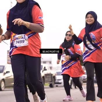 Runner Photo 5977216