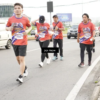 Runner Photo 5977284