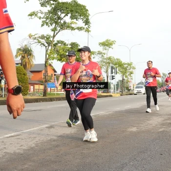 Runner Photo 5977374